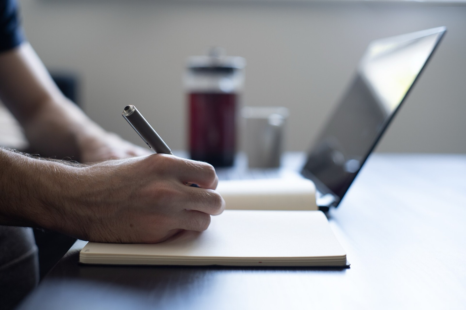 Informations personnelles sur le CV : ce que tu mets, ce que tu gardes pour toi
